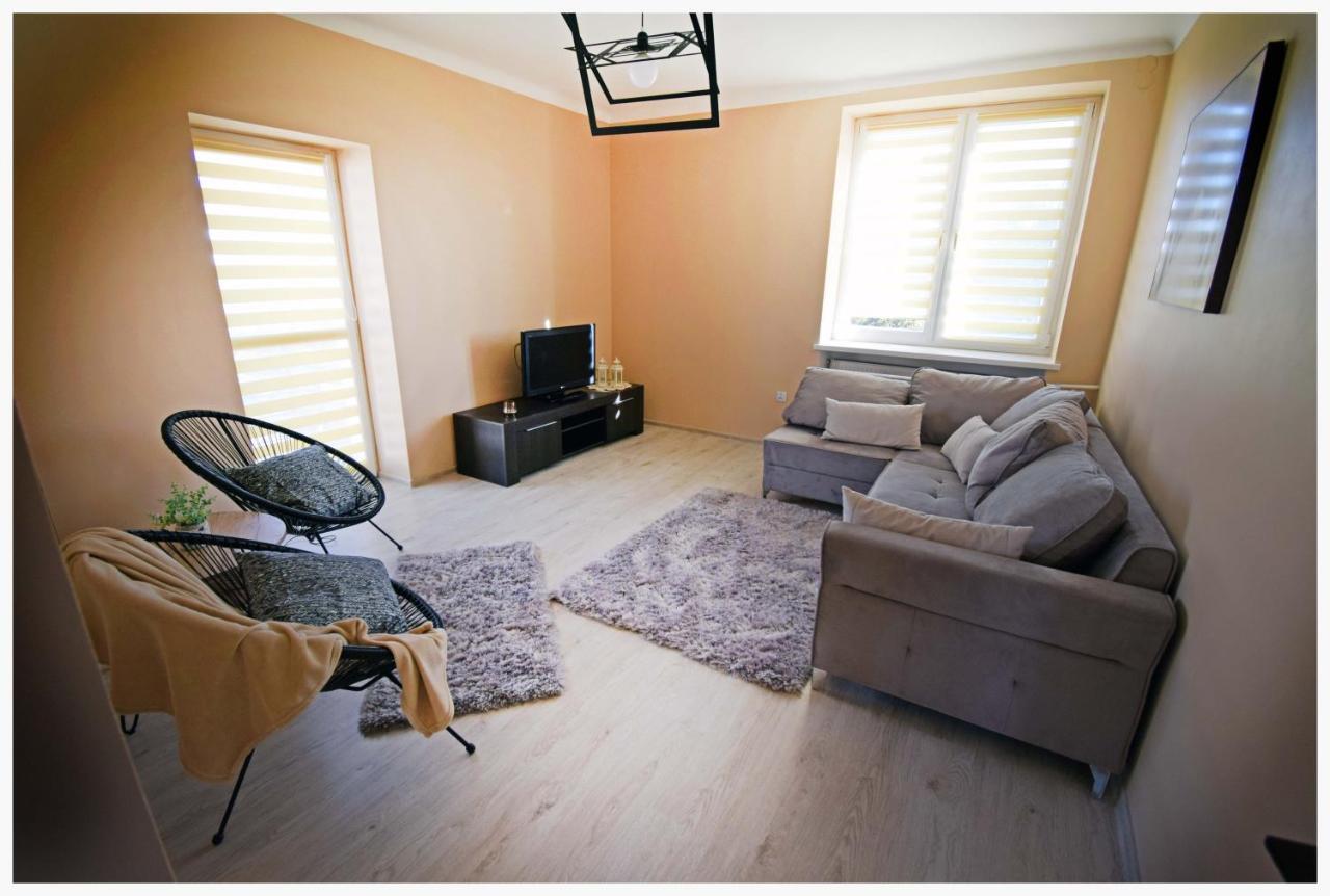 Color 24 Apartament II Stalowa Wola Bagian luar foto